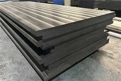 Borový-polyetylen (BPE) pro stínění neutronů
